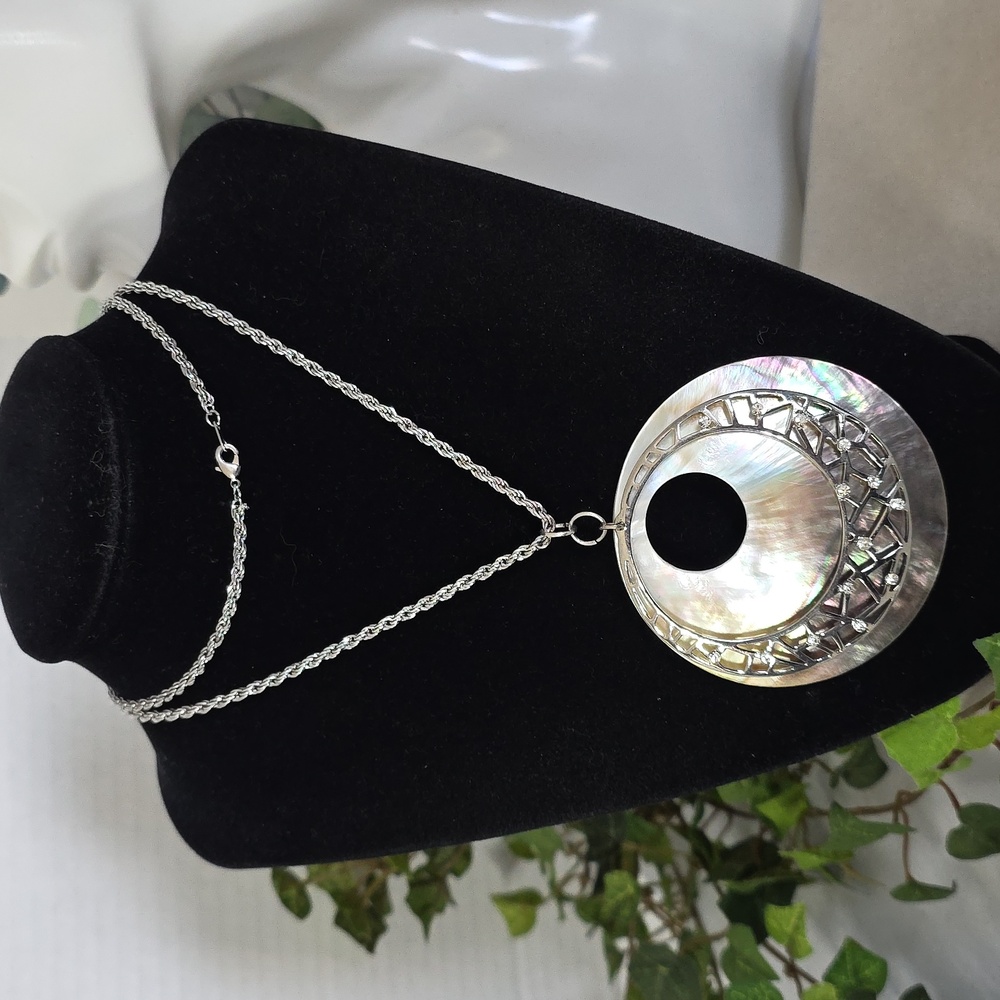 Silver Rhodium Plate Chain Necklace With Large Abalone Mother Of Pearl Pendant